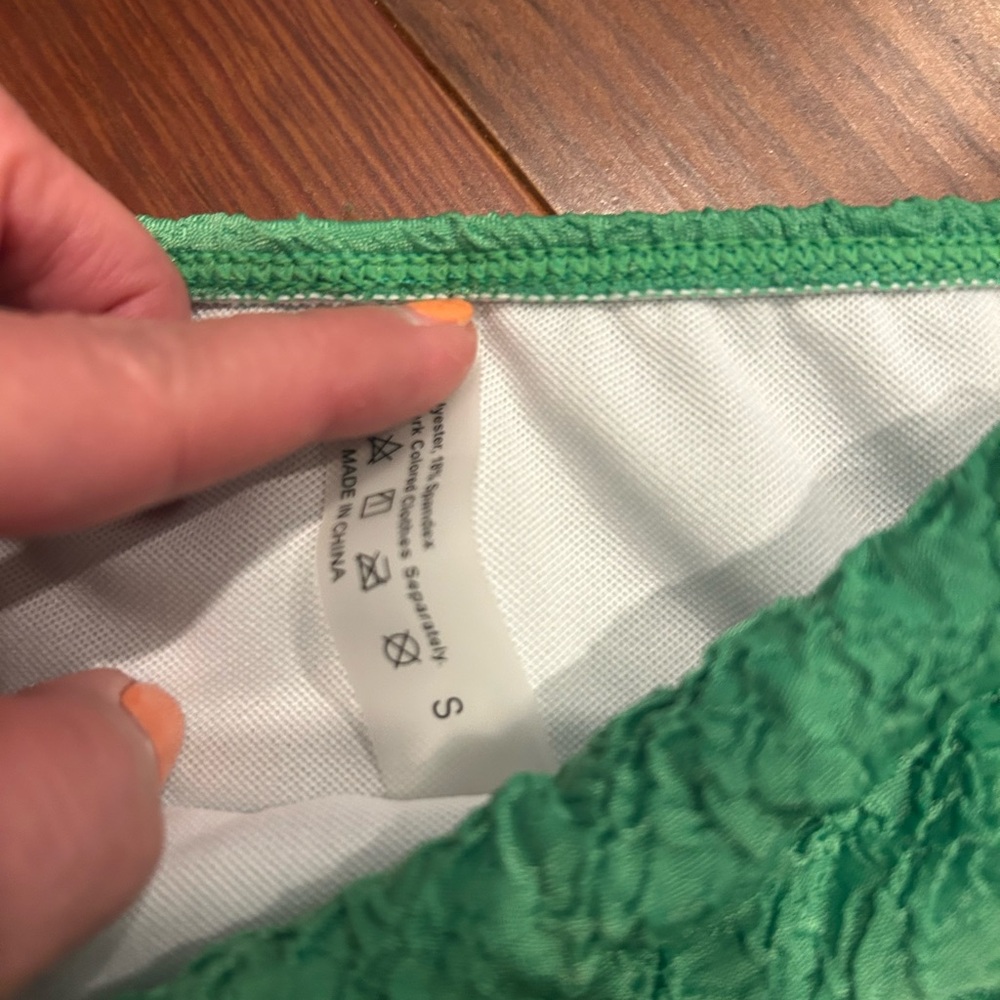 String bikini NWOT - Picture 2 of 2